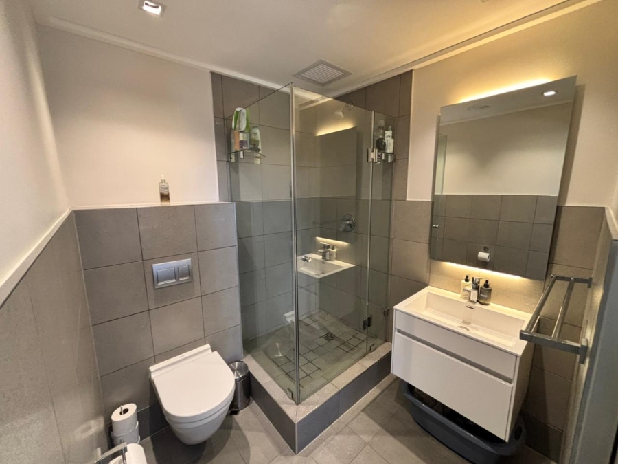 To Let 1 Bedroom Property for Rent in Foreshore Western Cape